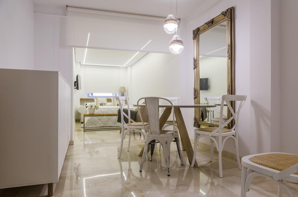 Gold Bib Rambla *